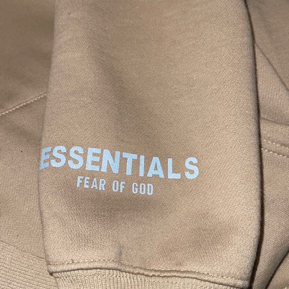 Essentials hoodie - Picture 2 of 5